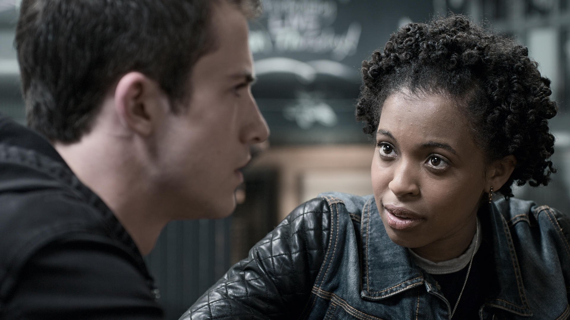 Igen, én vagyok az új lány