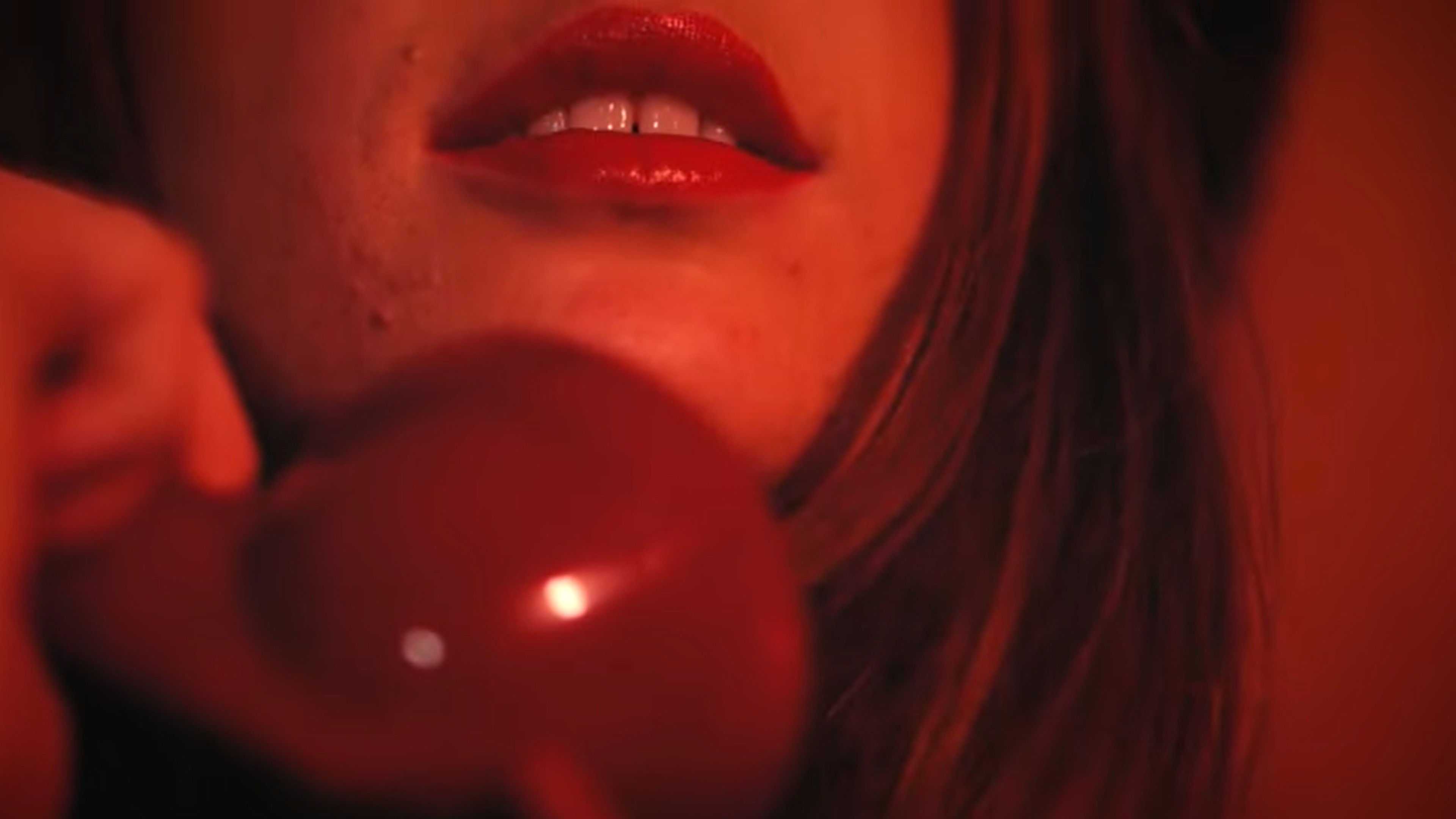 Red Like the English Rose