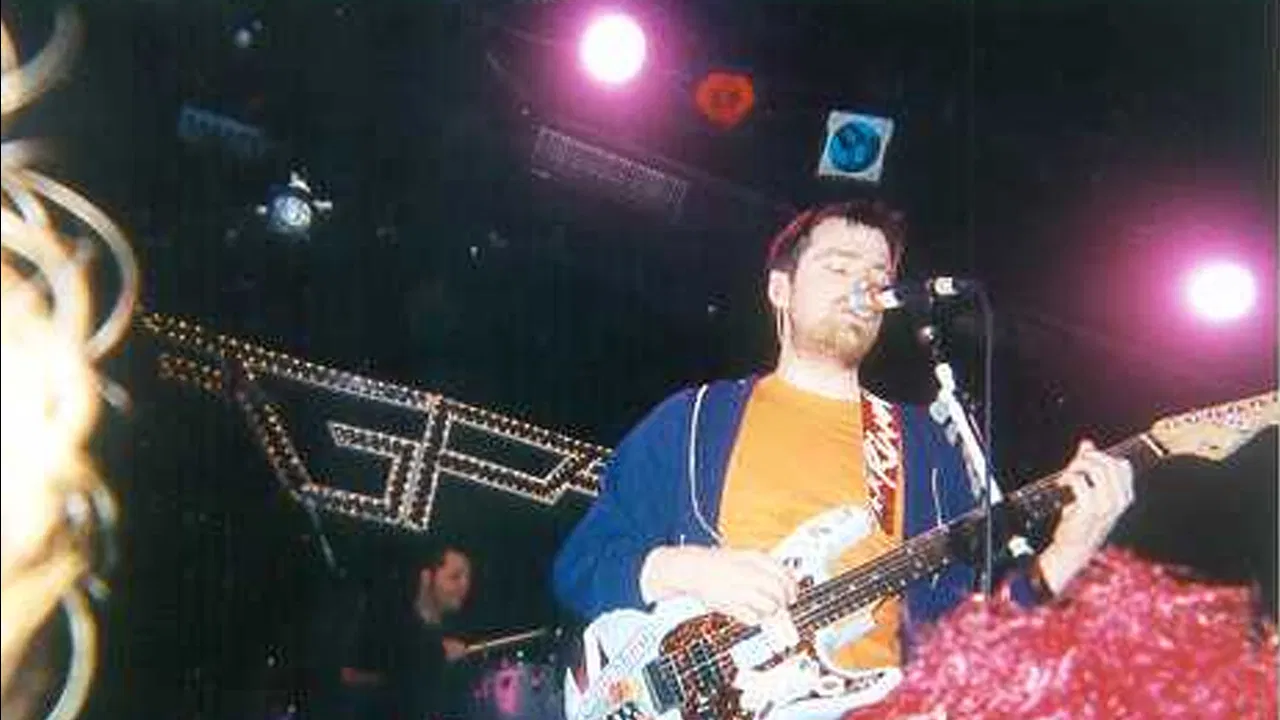 Weezer: Live Knitting Factory