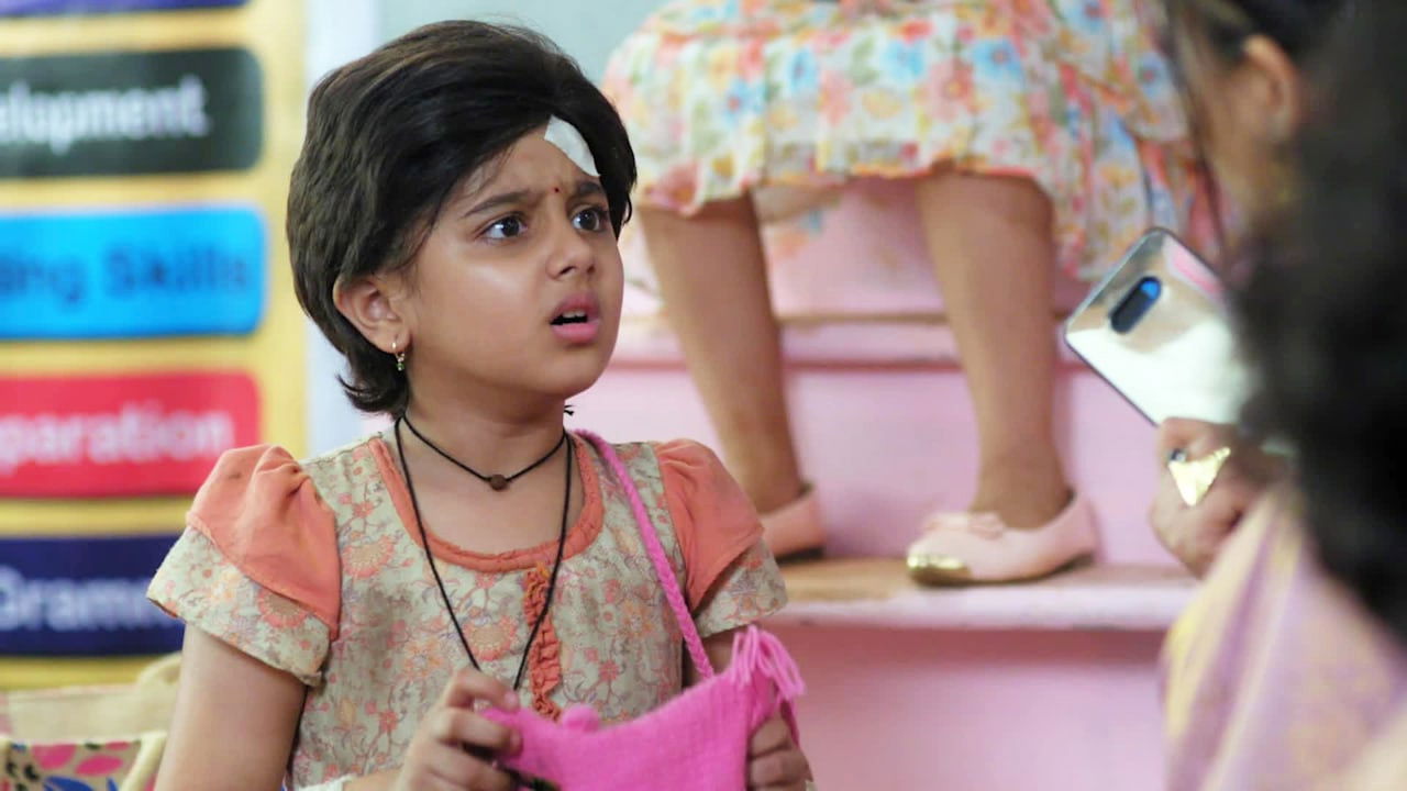 Doree In a Tight Spot!