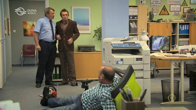 Az intézményfenntartó központ