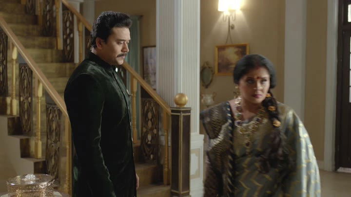 Mansi is Taken Aback