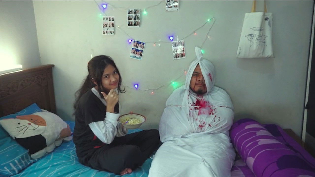 Pandemi(e): Arumi & Lidah Pocong