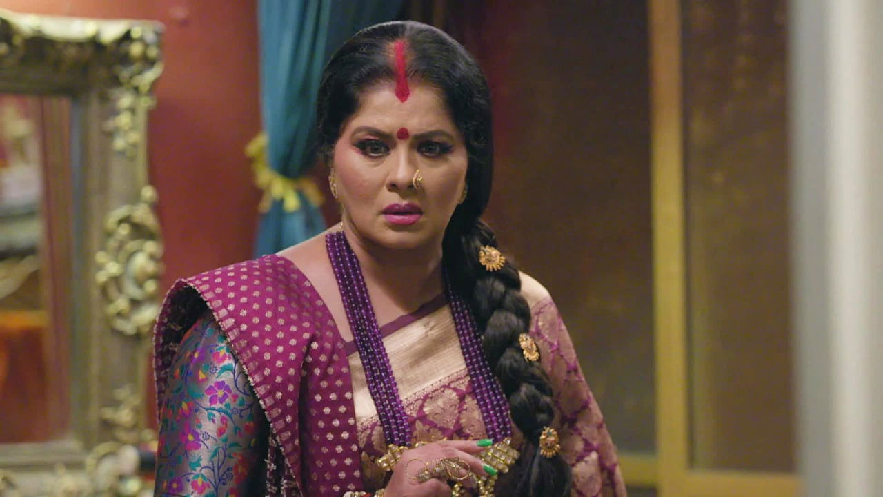 Rukmini Steals The Evidence