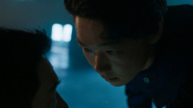 A Man Who Trusts No One