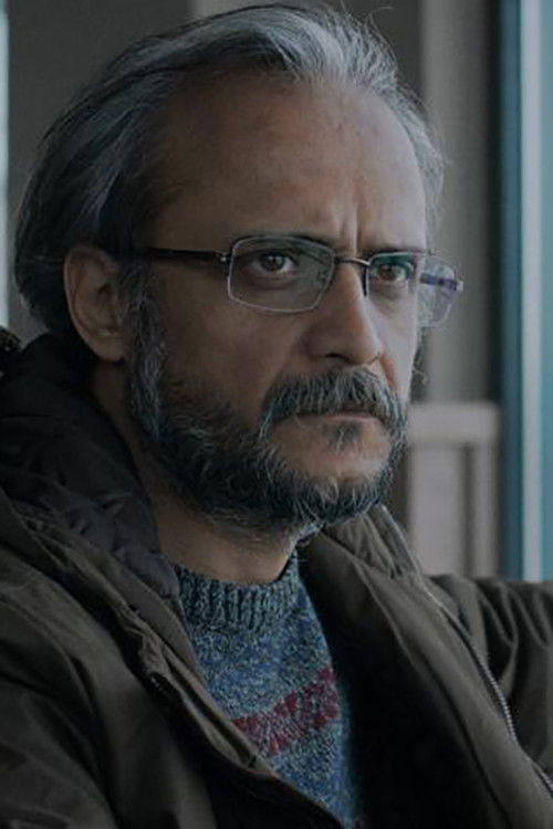 Shall No One Hold My Hand!