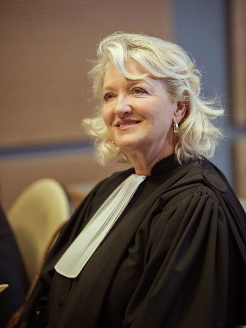 LaLloi de Valerie, tous coupables